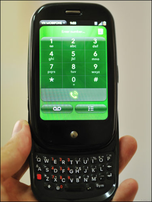 webOS 2.0系统 Palm Pre 2真机照曝光