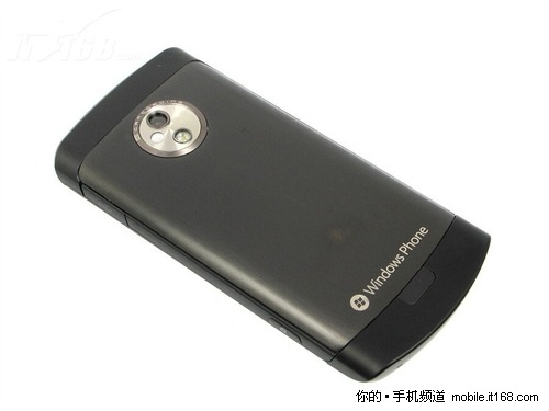 LG Optimus 7搭载WP7进军智能机领域