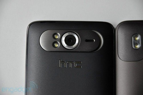 4.3寸高端双雄 HTC HD7对比Desire HD