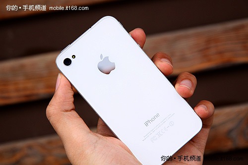 最终成果展示:白色iPhone 4多图赏析