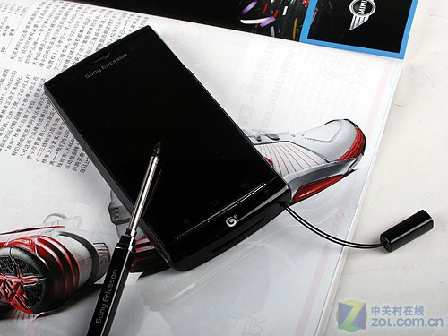 OPhone 2.0新成员 索尼爱立信A8i评测