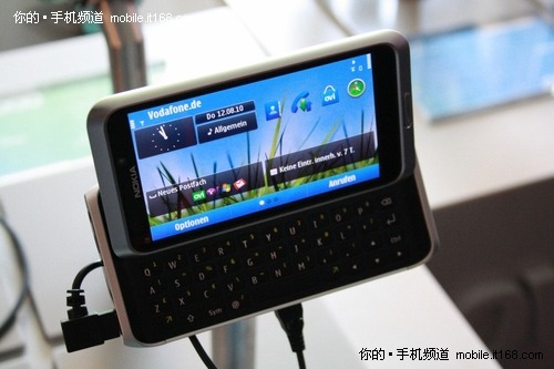 诺基亚E7-00更多场景真机实拍图