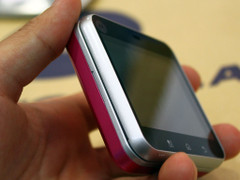 Android小巧智能机 摩托罗拉ME511小降 