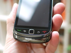 革命产物 高配纯种商务机黑莓9800降100 