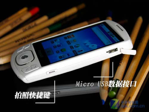 800MHz+Android2.1 三星I6500U外观评测