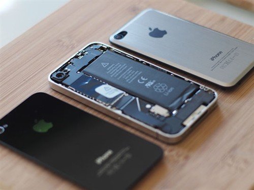 阳刚本色 iPhone 4金属拉丝后壳现身