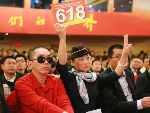 史玉柱和他的美女助手