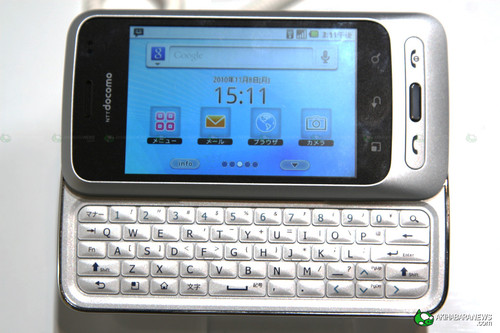 Android2.2+全键盘 LG Optimus chat发布