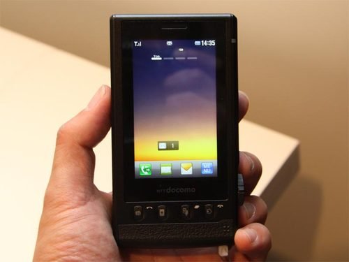 1200万像素光学变焦 LG L-03C手机图赏