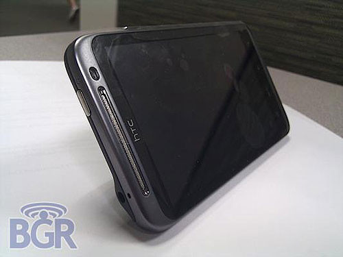 HTC Droid Incredible HD圣诞节前登场