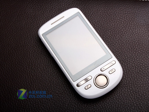 最近白色很给力 白色HTC Tattoo(G4)图赏