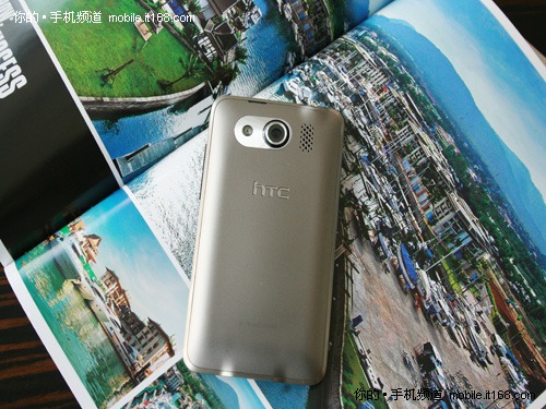 4.3英寸双网智能机 HTC T9199双擎到货