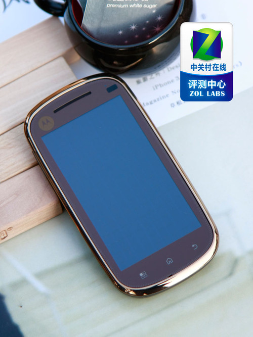 1GHz+Android2.2商务王 摩托XT800+评测