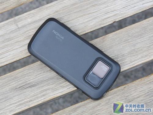 S60机皇威风不减 诺基亚N97行货2790元 