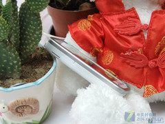 S60经典触控白菜价 诺基亚5230今日破千 