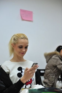 全球首款彩显透明屏 联想高端手机曝光