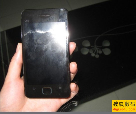 图为魅族M9真机