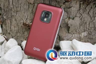 不必携号转网 琦基双模3G手机V880图赏