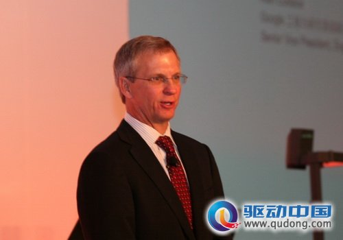 Google工程与研发高级副总裁Alan Eustace