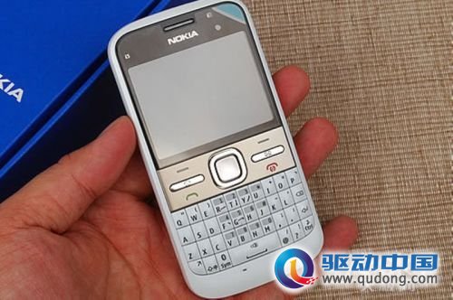 一周手机网络销量排行 黑莓8830居首位