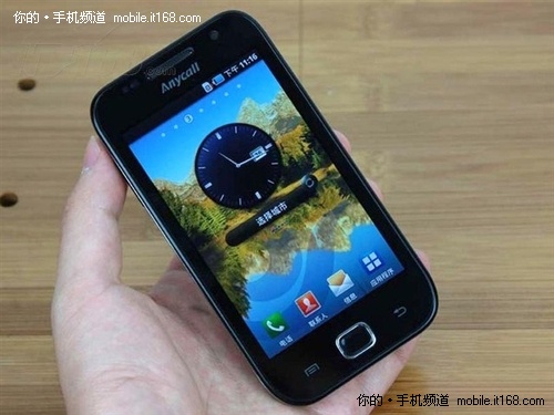 三星i909:最新 Galaxy S 时尚智能旗舰