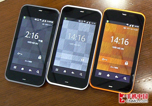 iPhone 4劲敌 Android新机夏普IS03图赏 