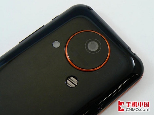 iPhone 4劲敌 Android新机夏普IS03图赏 