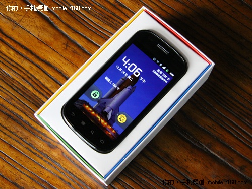 原生Android2.3 谷歌Nexus S真机开箱赏