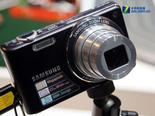 CES2011:三星新款DC现场实拍图片展示 