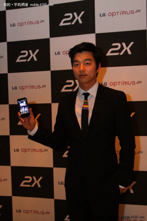 双核+1080P高清播放 LG Optimus 2X上市