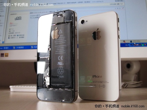白色iPhone4是浮云 果粉DIY透明壳给力!