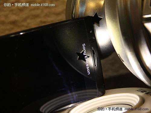 细节探秘 HDMI接口+前置摄像头
