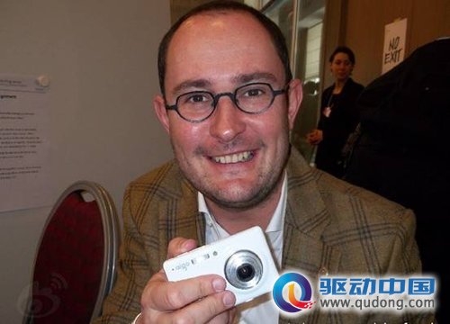 爱国者时传达沃斯盛况，哥窑相机再获盛赞