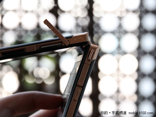 Android双网双屏 三星W899手机图赏(四)