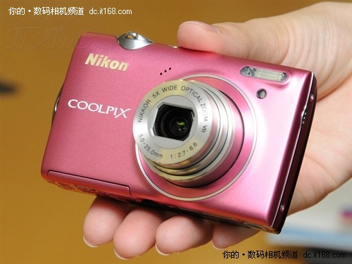 时尚数码相机送好礼 尼康S5100售价1299