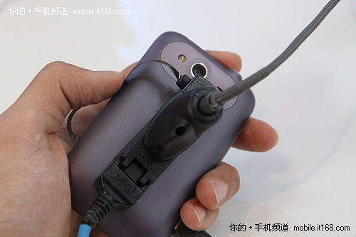 野火升级版:HTC Wildfire S