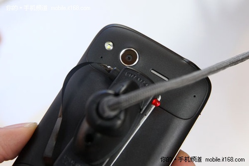 G7升级版:HTC Desire S