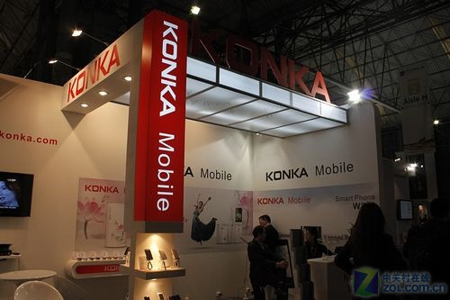 水墨风格领衔 康佳多款手机亮相MWC2011