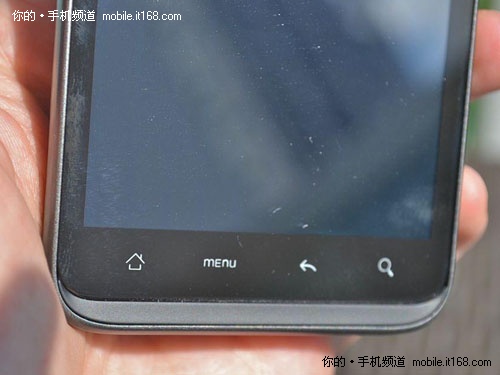 4.3寸炫屏+800W像素 HTC Thunderbolt赏