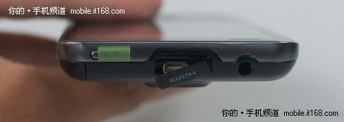 LG Tegra2双核平台 Optimus 2X开箱图赏