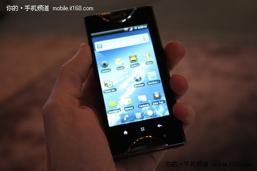 Android折叠双屏手机 京瓷ECHO真机赏析
