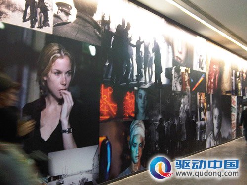 摄影师彼得·林德伯格北京开展 手持数码担心数码