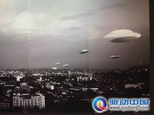 摄影师彼得·林德伯格北京开展 手持数码担心数码