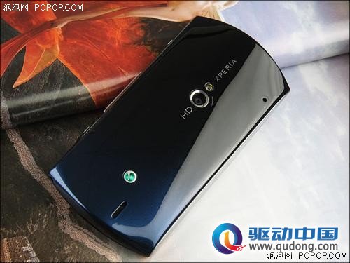 超强安卓2.3 绚丽索爱 MT15i售2880元 