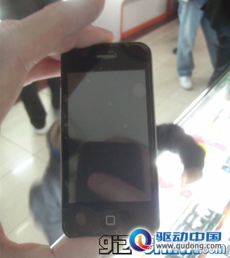 小巧玲珑：山寨iPhone4 nano国内现身 