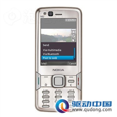 诺基亚N82手机 
