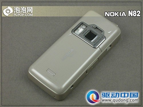 诺基亚N82手机 