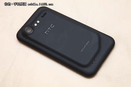 HTC Incredible S:3190元
