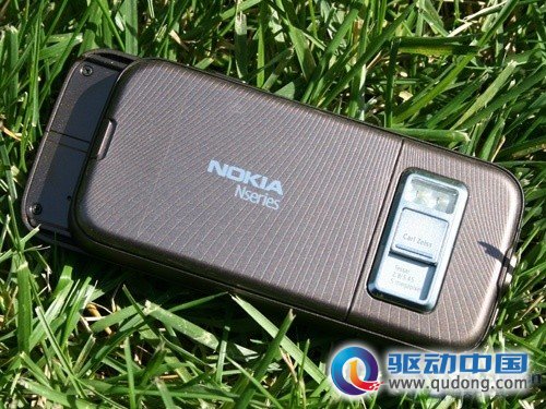 娱乐次世代 诺基亚N85跌出1500谷底价