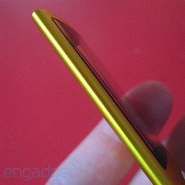 屏幕更大 边缘更薄 iPhone5坊间给力消息集锦